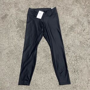 NWT Women’s Nike One Faux Leather Mid Rise 7/8 Leggings Size M